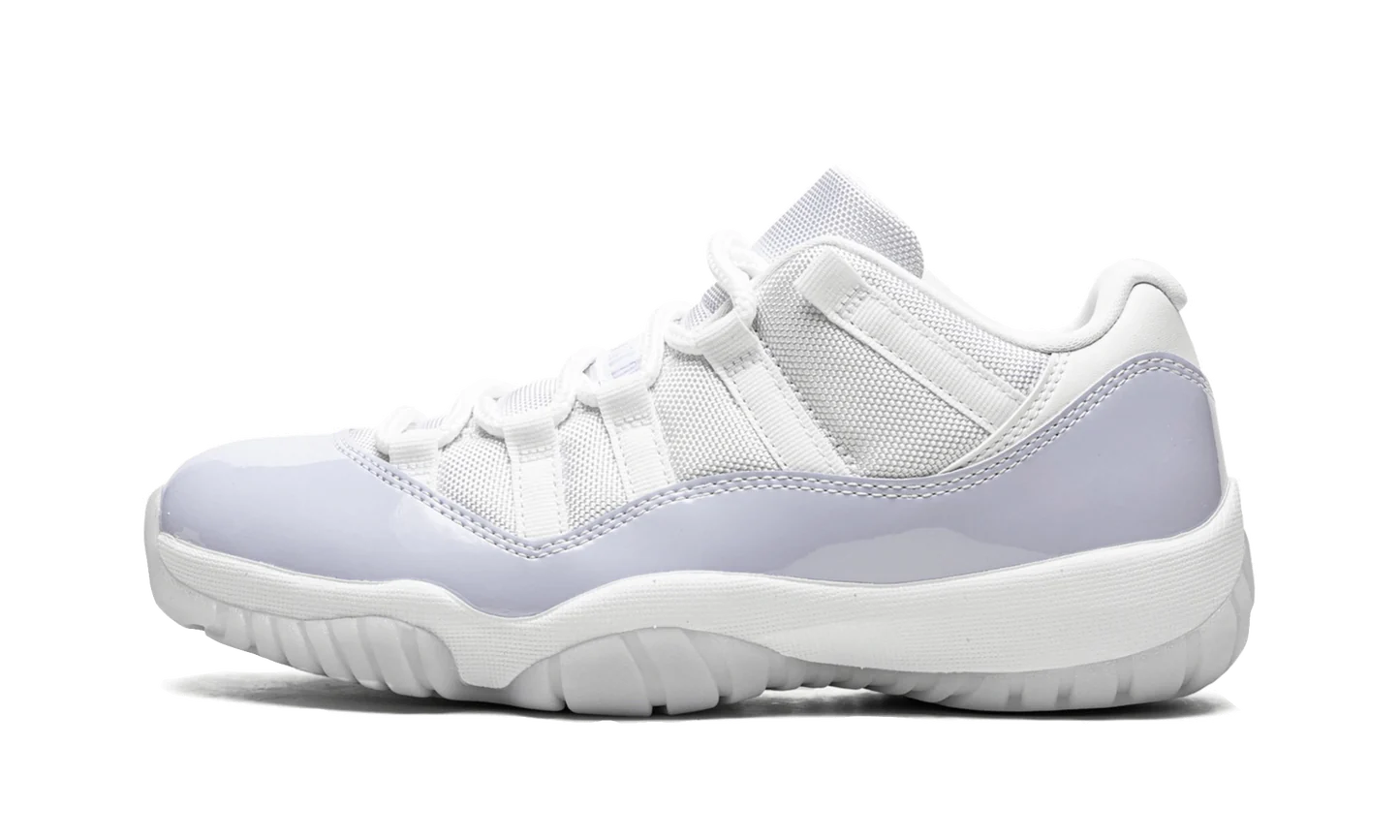 Air Jordan 11 Retro Low Pure Violet - DROP UP